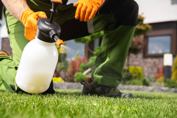 Best Commercial Pest Control Services  in Neodesha, KS